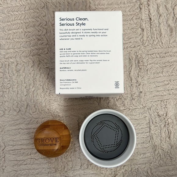 Grove collaborative Bubble Up Soap dispenser and dish brush set, New - Picture 10 of 16